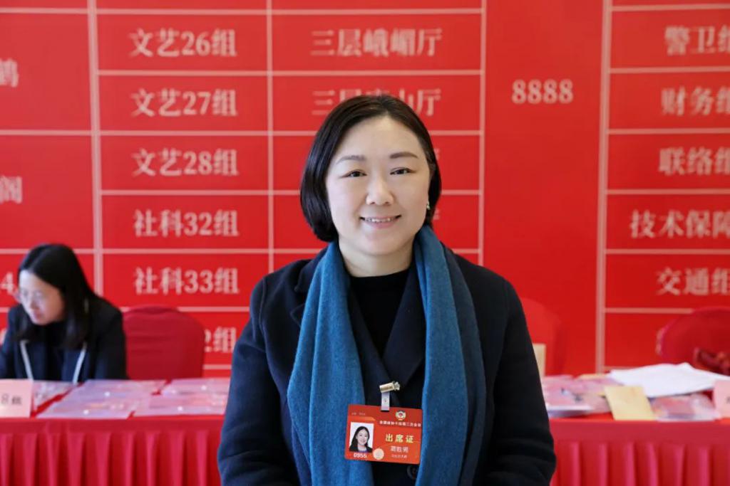 suY44upW2eMpUs5m.jpg